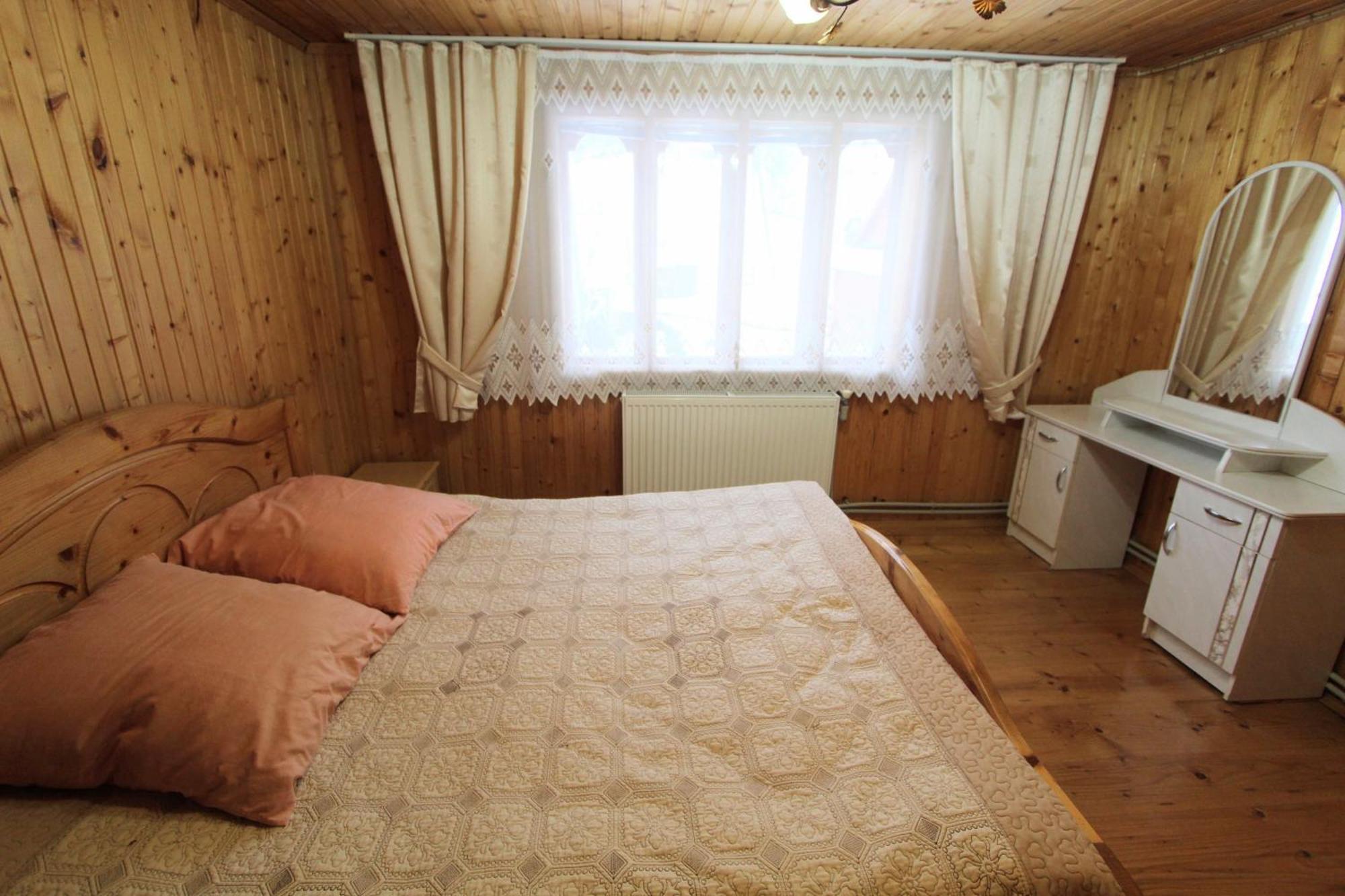 Багрівчанка Lägenhet Jaremtje Exteriör bild
